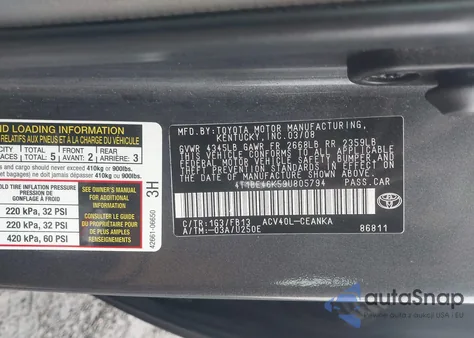 2009 Toyota Camry Le z USA, uszkodzony, nr VIN 4T1BE46K59U805794